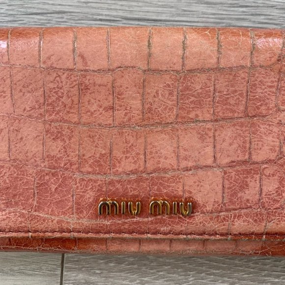Miu Miu  Pink Leather Snap Closure Long Wallet - Picture 4 of 12